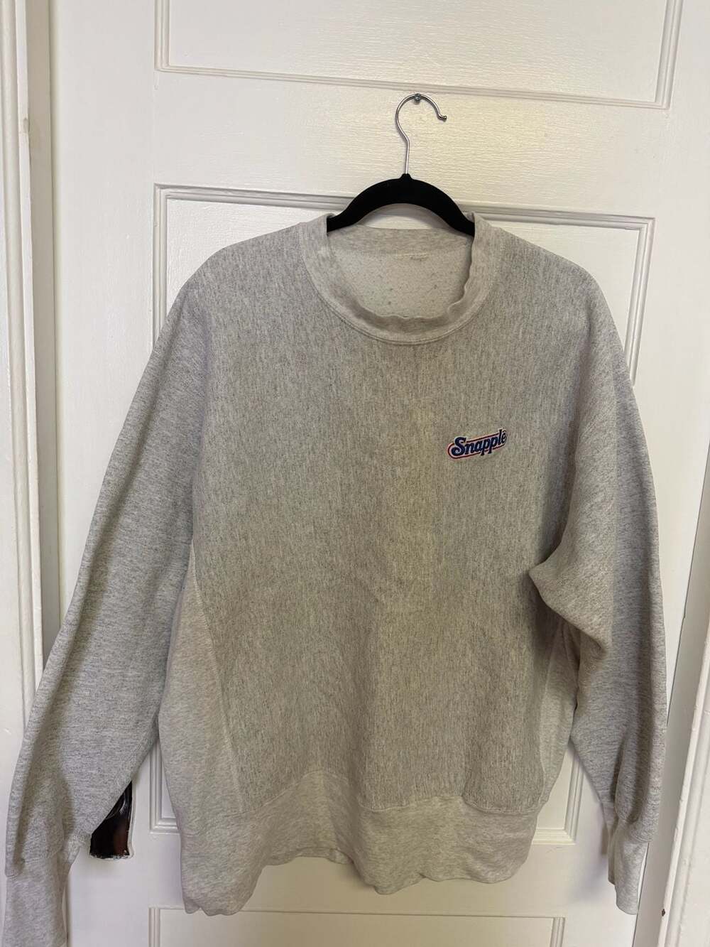 Vintage Snapple Embroidered Logo Reverse Weave Style Grey Crewneck Sweatshirt